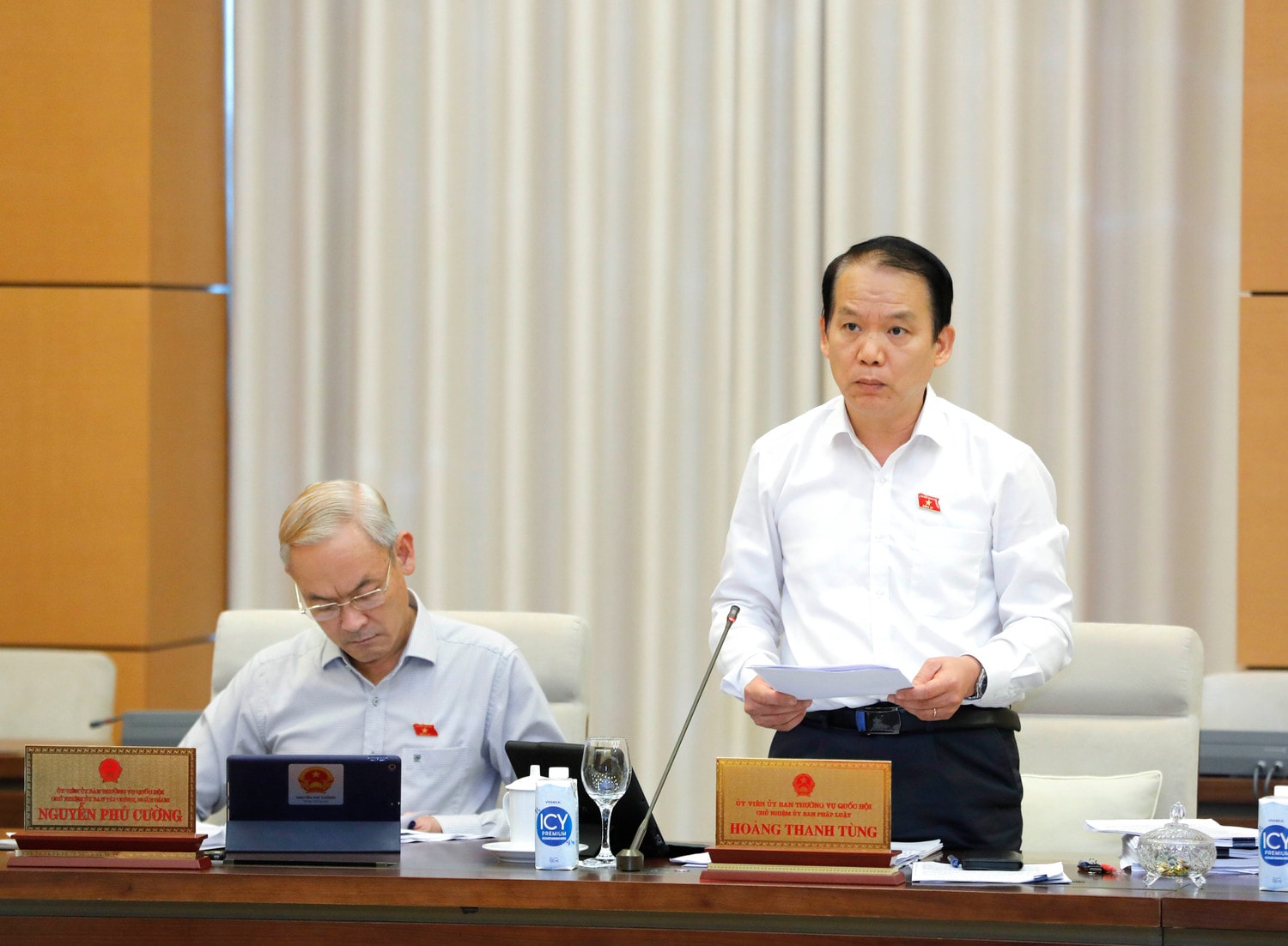 Thông qua về nguyên tắc 2 dự thảo Nghị quyết của Ủy ban Thường vụ Quốc hội -0