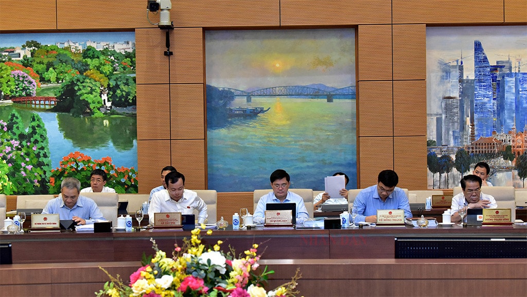 Thực hiện giao đất, cho thuê đất chủ yếu thông qua đấu giá quyền sử dụng đất -0