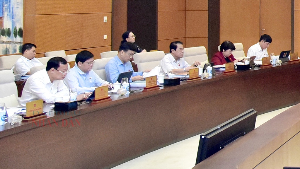 Chủ tịch Quốc hội Vương Đình Huệ: Sửa đổi Luật Đất đai chỉ thể chế hóa những vấn đề đã chín, đã rõ và Trung ương đã có kết luận -1
