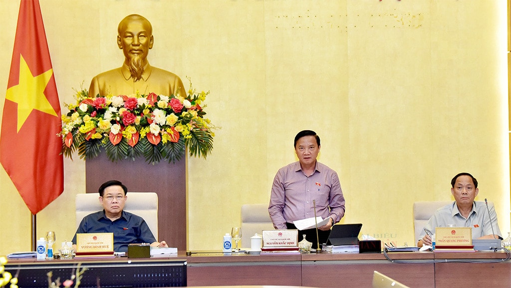 Trình Quốc hội xem xét dự thảo Nghị quyết thí điểm cấp quyền lựa chọn sử dụng biển số xe ô tô qua đấu giá -0