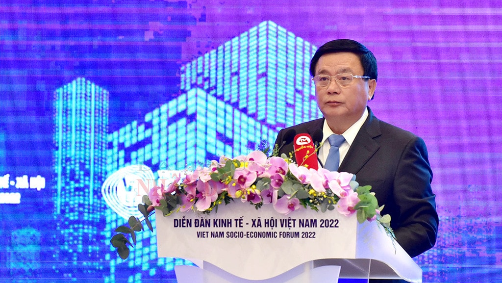 Quyết sách kịp thời, vượt qua thách thức -0