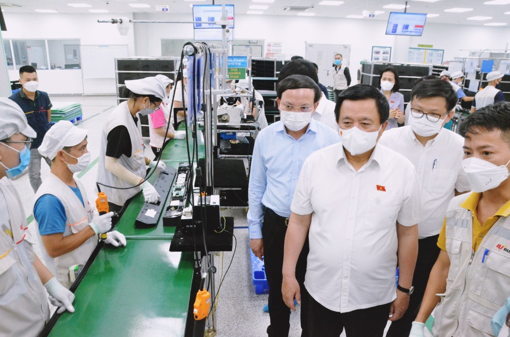 Đoàn ĐBQH tỉnh Quảng Ninh khảo sát tại Khu công nghiệp Đông Mai, thị xã Quảng Yên -0