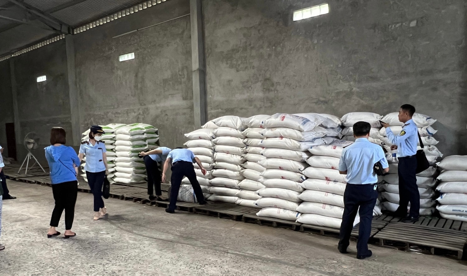 Tăng cường đấu tranh phòng, chống đường cát Thái Lan nhập lậu -0