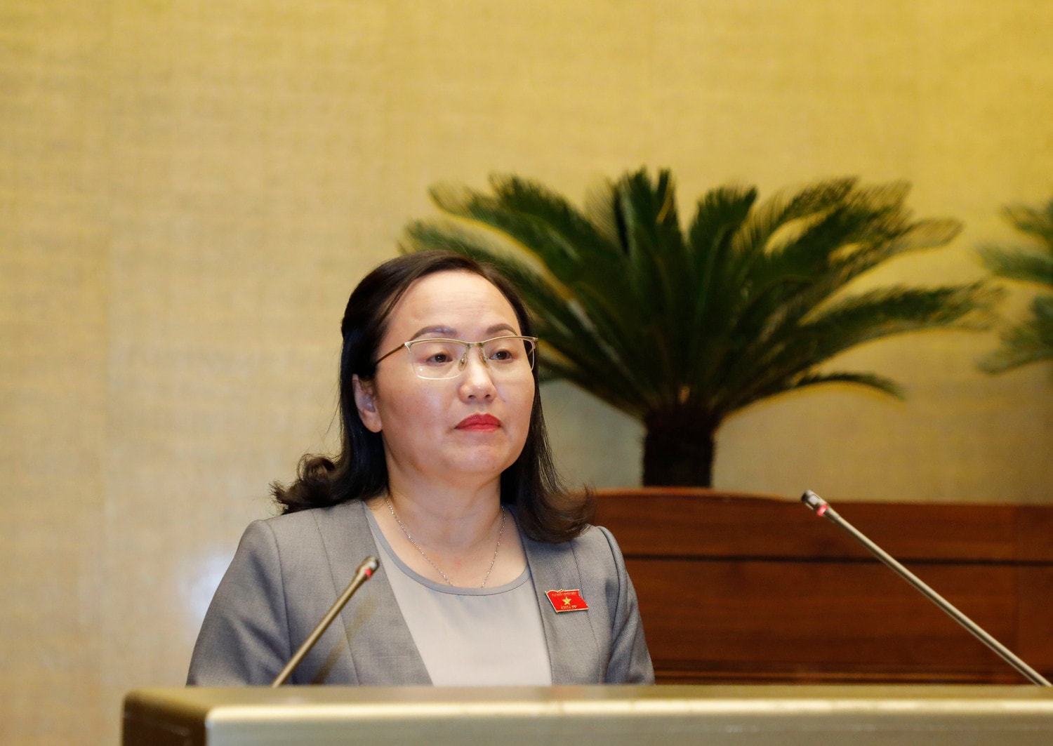 THAM LUẬN MỘT SỐ GIẢI PHÁP NÂNG CAO HIỆU QUẢ HOẠT ĐỘNG GIÁM SÁT CHUYÊN ĐỀ CỦA QUỐC HỘI -0