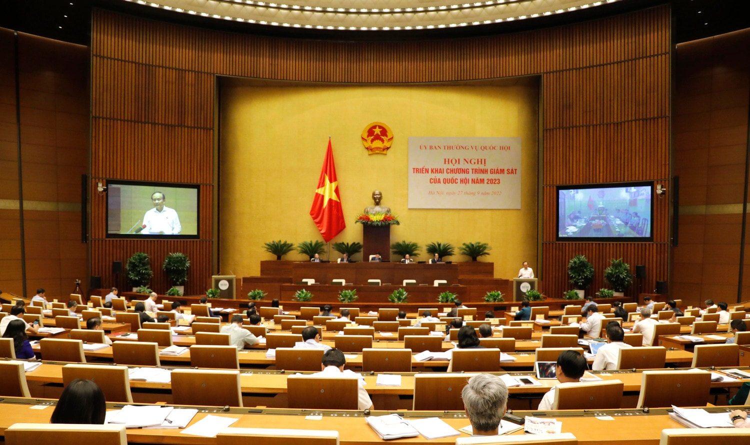 Chủ tịch Quốc hội Vương Đình Huệ: Giám sát phải vì mục tiêu kiến tạo phát triển -0