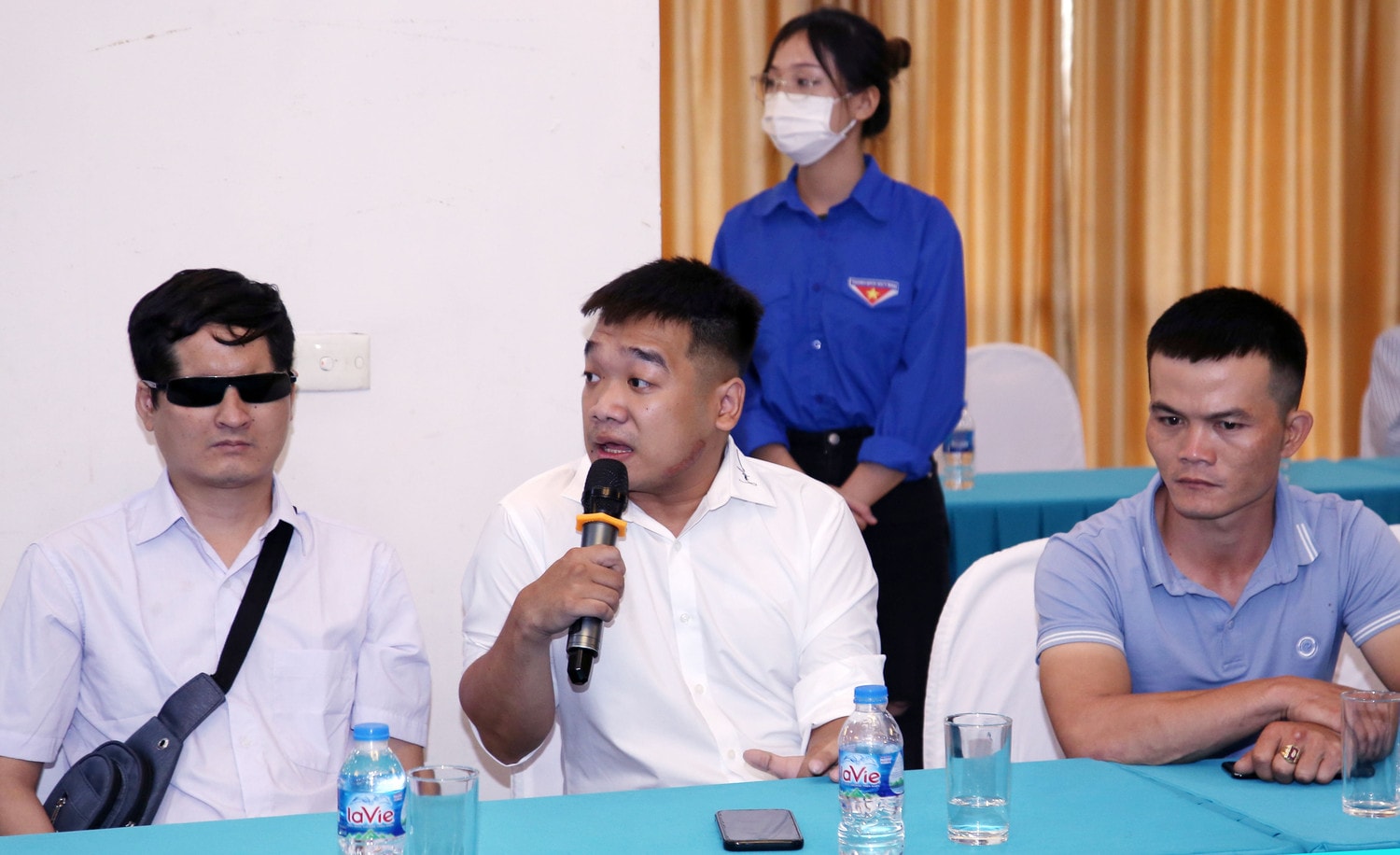 Giám đốc Công ty TNHH TĐT Digital Trần Thành Trung phát biểu tại tọa đàm Tạo nhiều cơ hội việc làm hơn cho người khuyết tật -0