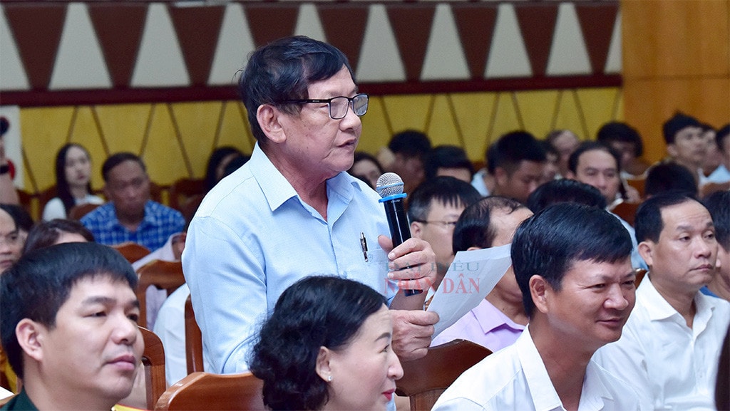 Một số hình ảnh Chủ tịch Quốc hội Vương Đình Huệ tiếp xúc cử tri huyện Thuỷ Nguyên, TP. Hải Phòng