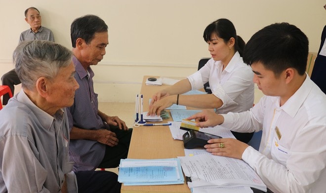 Điều kiện để người cao tuổi được hưởng trợ cấp xã hội -0