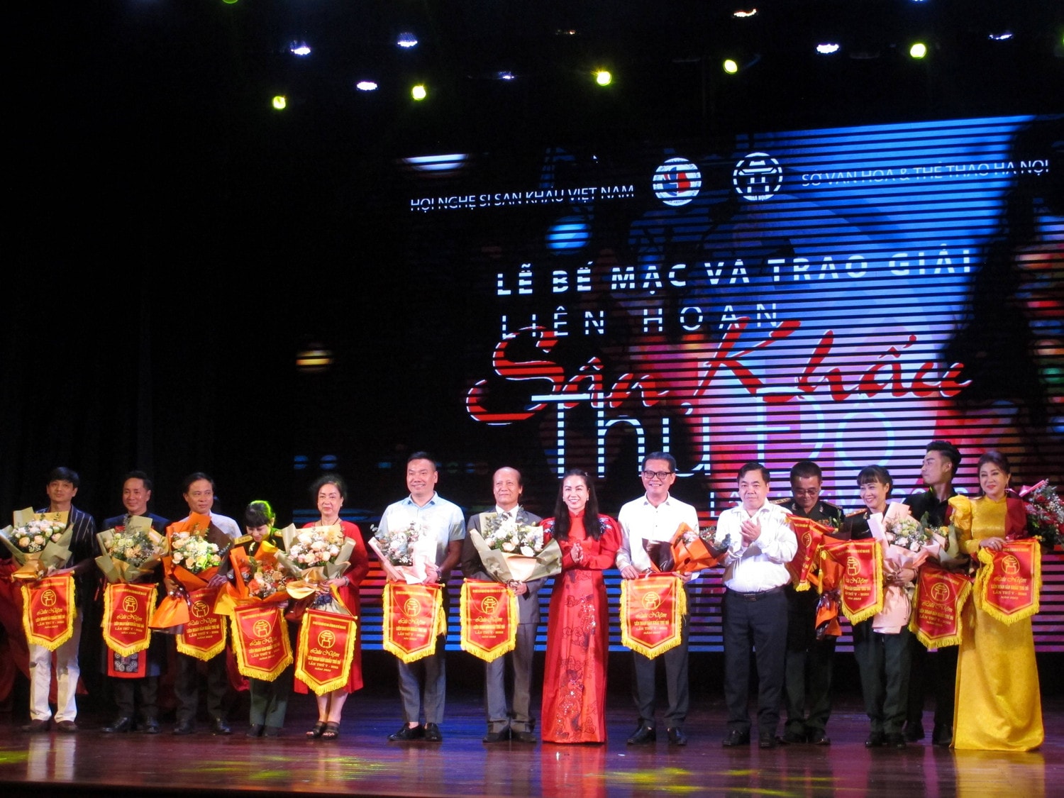 Liên hoan Sân khấu Thủ đô lần thứ V tạo nhiều ấn tượng tới khán giả Nhiều tác phẩm đạt chất lượng cao về tư tưởng, nội dung và nghệ thuật -0