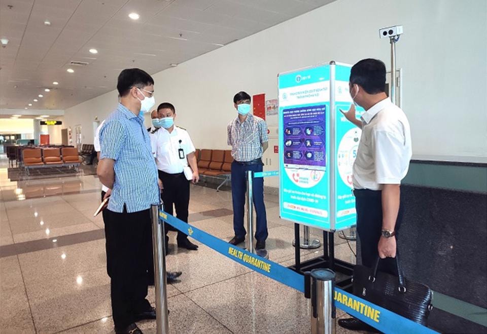 Hà Nội kiểm tra phòng, chống dịch đậu mùa khỉ tại sân bay Nội Bài -0