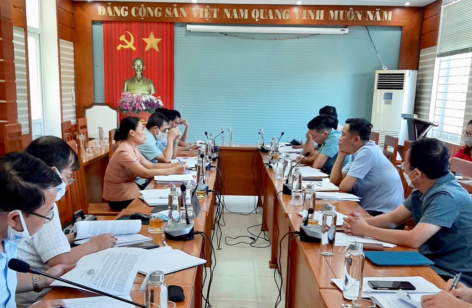 Xem xét tính khả thi đặt trong bối cảnh, tình hình thực tế