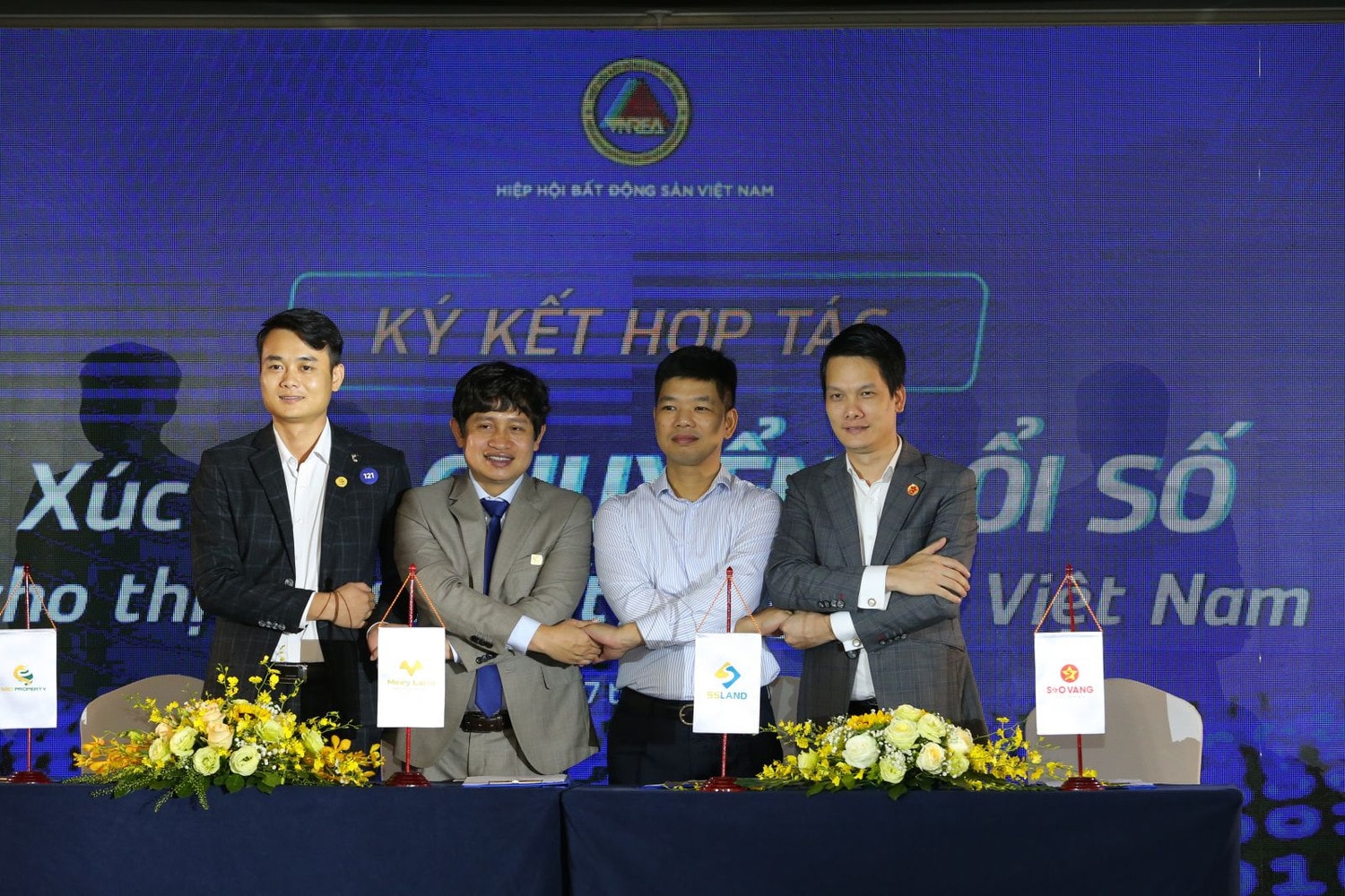 Chuyển đổi số bất động sản, người đứng đầu doanh nghiệp phải thực sự quyết tâm -0