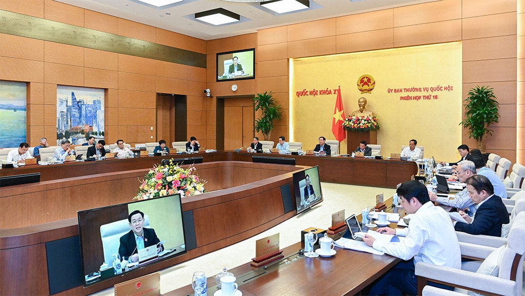 Một số hình ảnh khai mạc Phiên họp thứ Mười sáu của Ủy ban Thường vụ Quốc hội