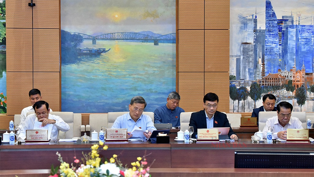 Một số hình ảnh khai mạc Phiên họp thứ Mười sáu của Ủy ban Thường vụ Quốc hội