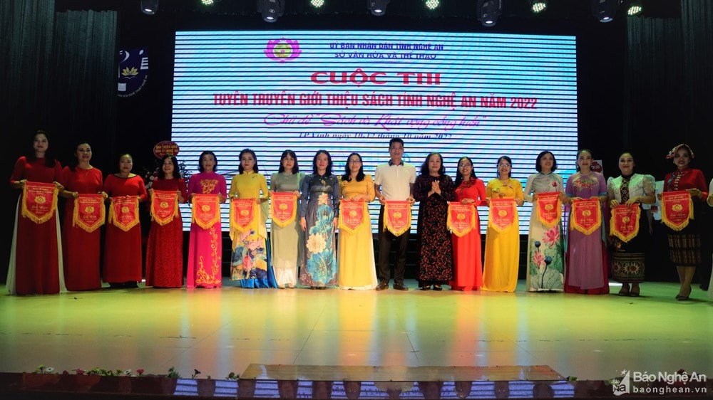 Khuyến khích và phát triển văn hóa đọc trong cộng đồng -0