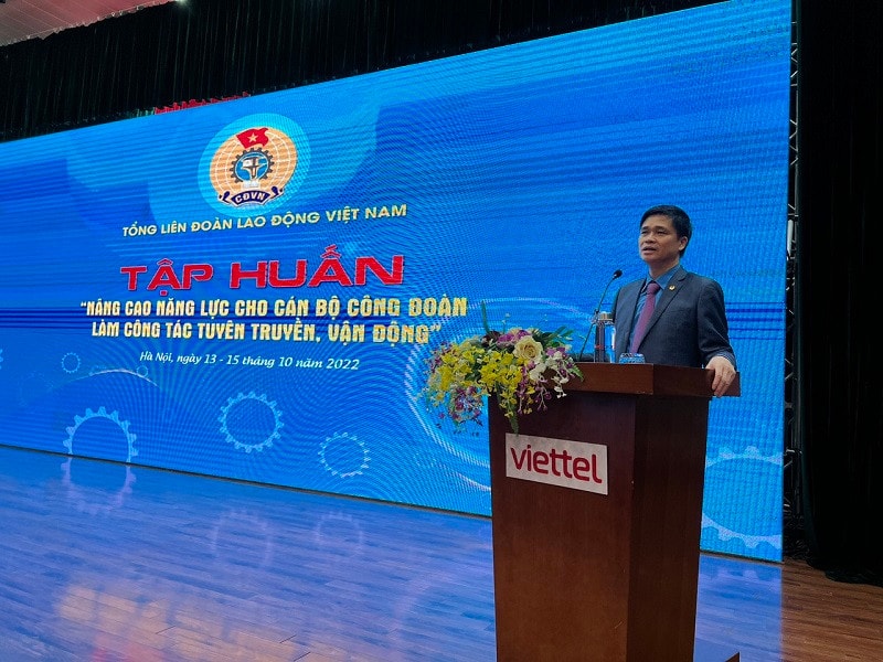 Nâng cao năng lực cho cán bộ công đoàn làm công tác tuyên truyền, vận động -0