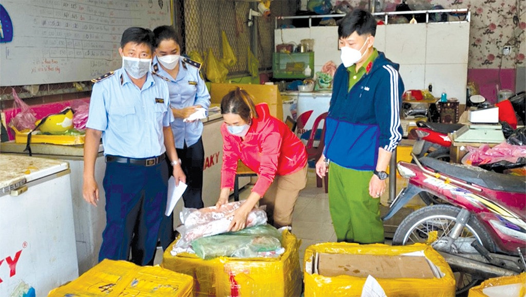 Tăng cường phổ biến quy định pháp luật về an toàn thực phẩm -0