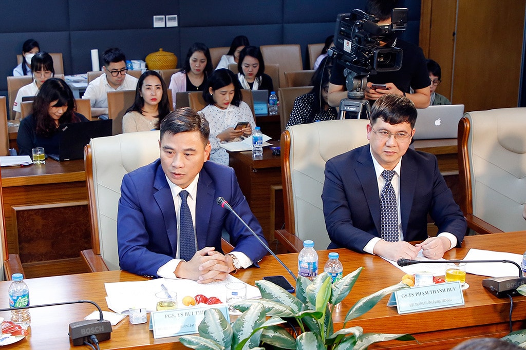 Ngân hàng TMCP Việt Á bị xử phạt hơn 2,5 tỷ do vi phạm về thuế