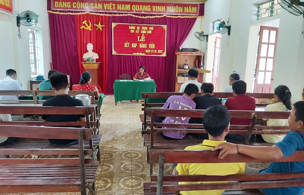 Bài 1: Khan hiếm nguồn “hạt giống đỏ”? -0
