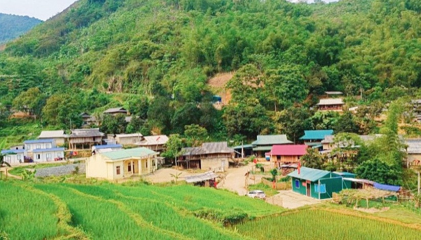 Bài 2: “Cầu nối” giữa Đảng với bản làng -0