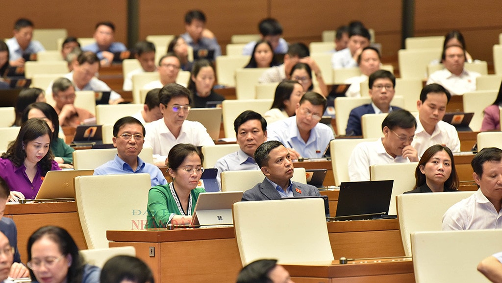 Một số hình ảnh phiên chất vấn và trả lời chất vấn đối với lĩnh vực xây dựng của Bộ trưởng Bộ Xây dựng Nguyễn Thanh Nghị -3