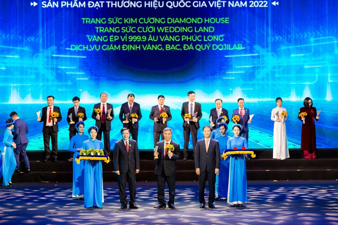 TẬP ĐOÀN DOJI 12 NĂM LIÊN TIẾP ĐƯỢC CÔNG NHẬN THƯƠNG HIỆU QUỐC GIA VIỆT NAM -0