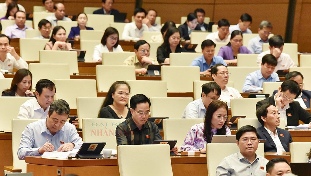 Thủ tướng Phạm Minh Chính: Bảo đảm cung ứng đủ xăng dầu trong mọi tình huống -1