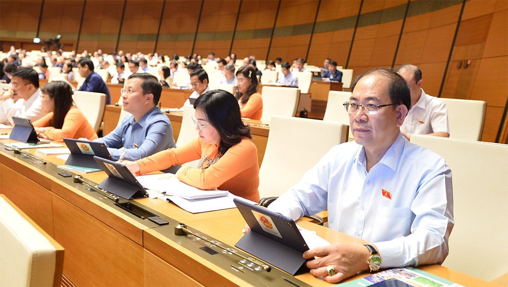 Khắc phục tình trạng giảm biên chế cơ học, cào bằng -1