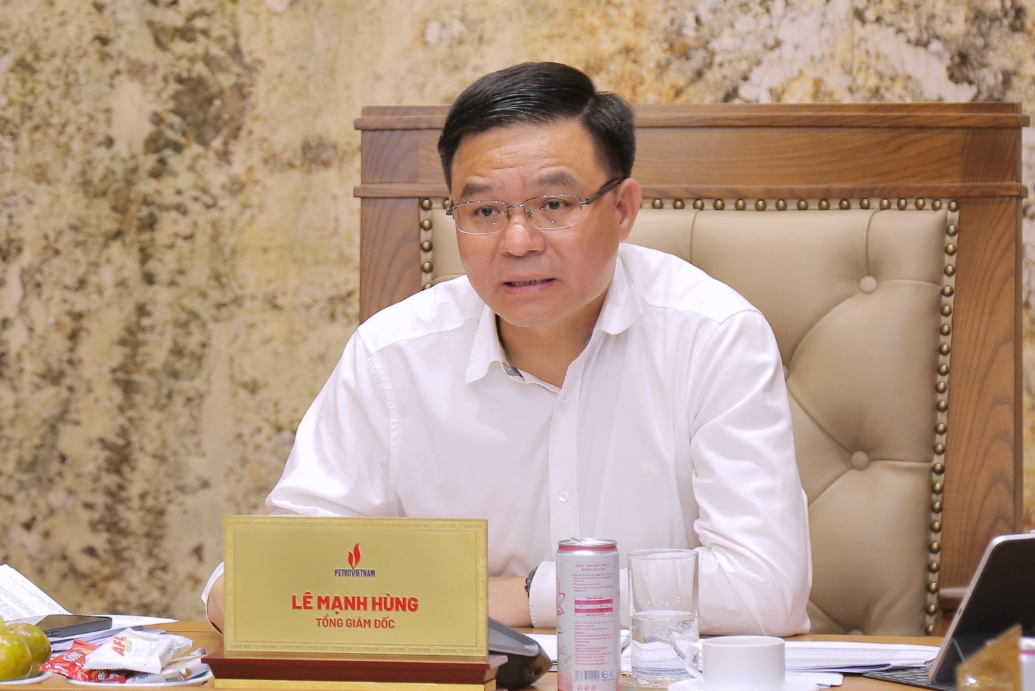 Tổng Giám đốc Petrovietnam Lê Mạnh Hùng phát biểu chỉ đạo cuộc họp Petrovietnam về đích chỉ tiêu sản lượng khai thác dầu thô, nỗ lực cung ứng tối đa xăng dầu cho thị trường -0