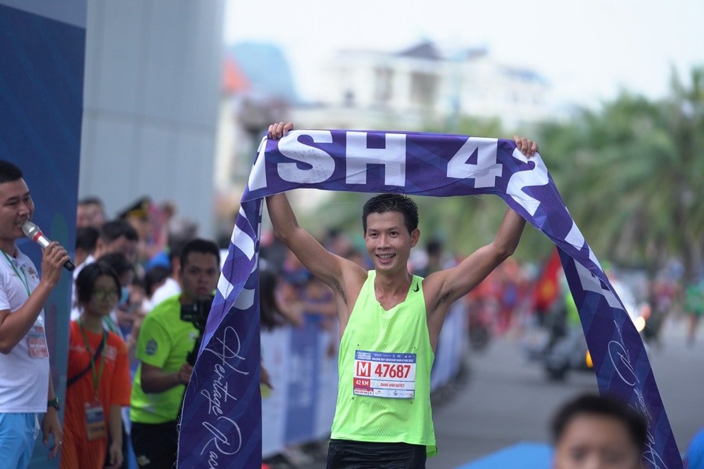 dan-quyet-nhat-marathon.jpg -0