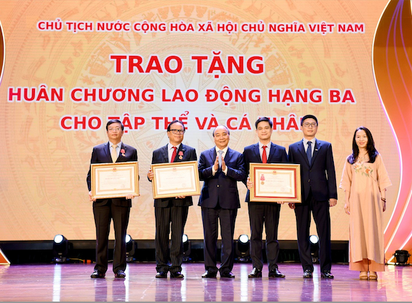 Mỗi cơ sở giáo dục đại học phải đi tiên phong trong đổi mới sáng tạo -0