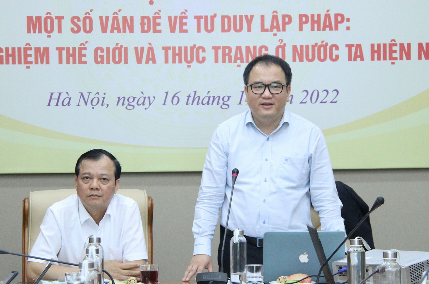 Đổi mới tư duy, quy trình lập pháp - kinh nghiệm thế giới và thực trạng ở Việt Nam -0
