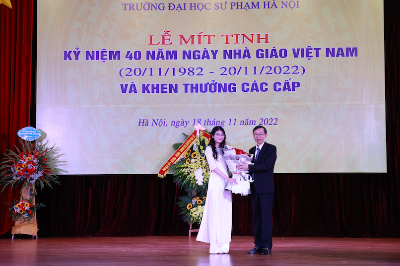 Việc làm tốt nhất để tri ân thầy cô là sống nhân ái, yêu thương -0