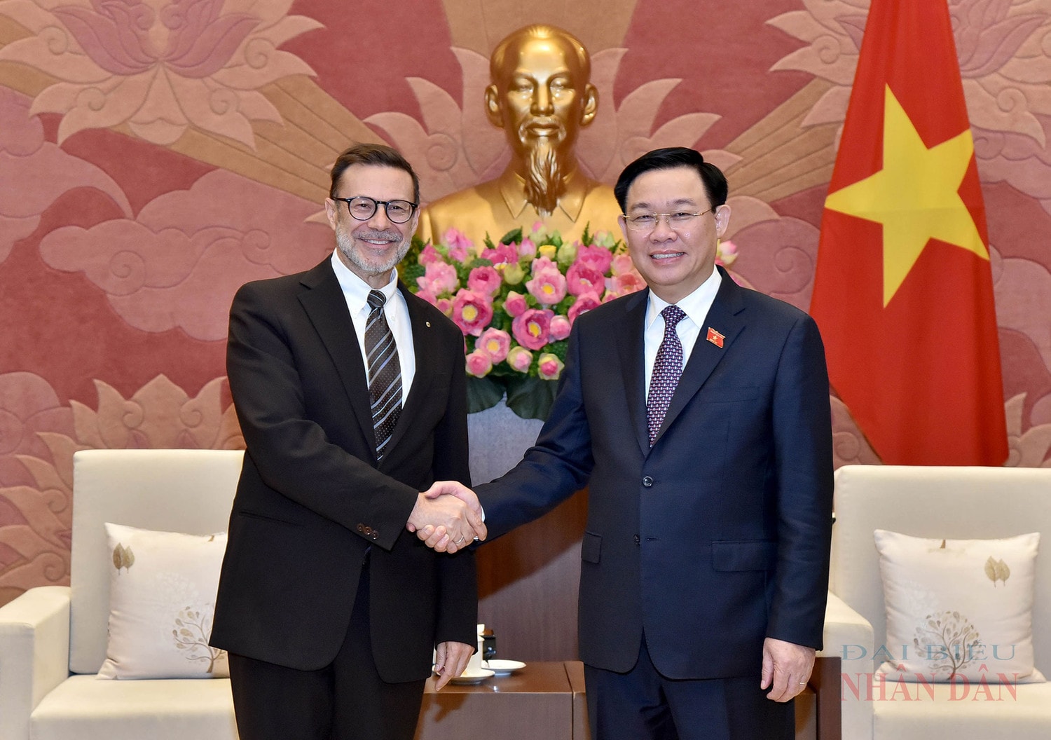 Chủ tịch Quốc hội Vương Đình Huệ tiếp Đại sứ Australia tại Việt Nam -0