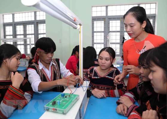 Những đóng góp to lớn của hơn 1,3 triệu Nhà giáo trên cả nước -0