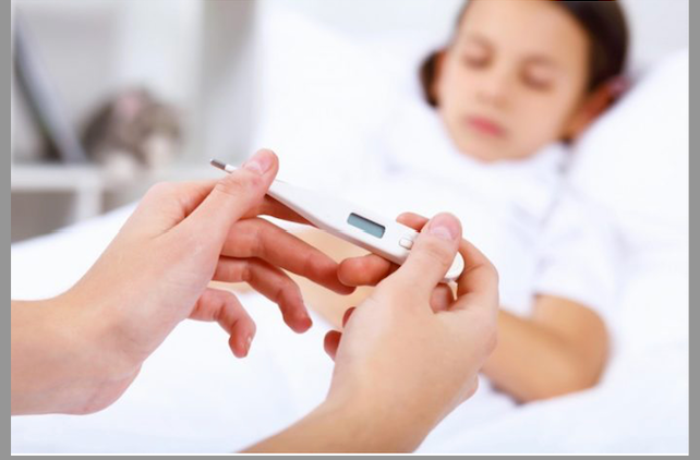 Chăm sóc trẻ bị sốt xuất huyết cần lưu ý điều gì? -0