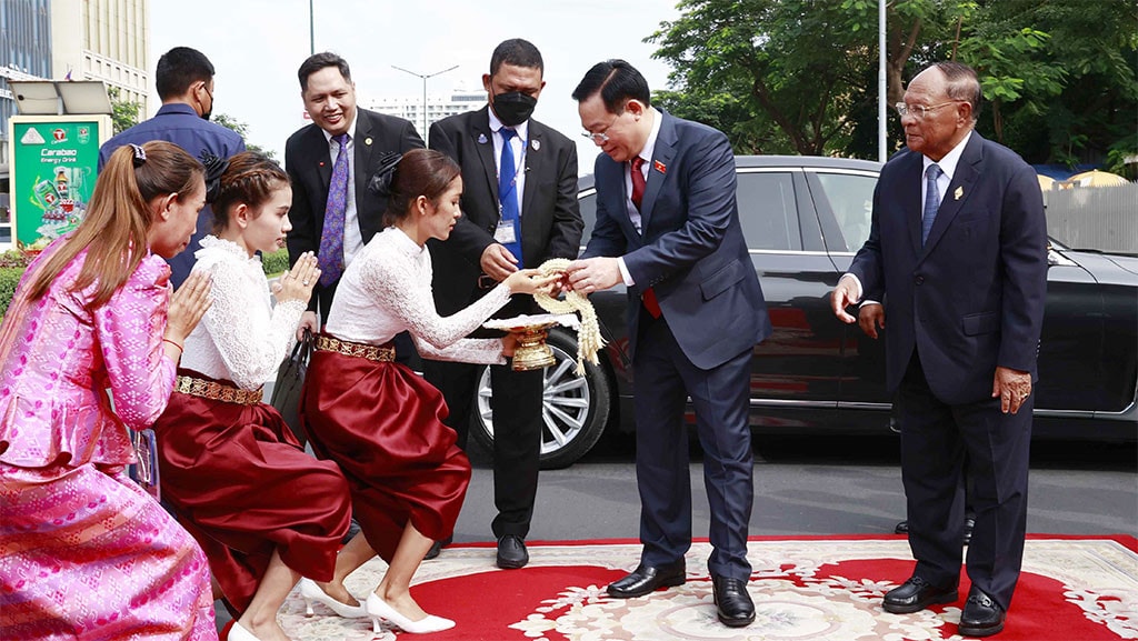 Một số hình ảnh Lễ đón Chủ tịch Quốc hội Vương Đình Huệ thăm chính thức Vương quốc Campuchia -0