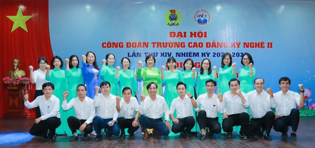 Đoàn kết - thống nhất là yếu tố quan trọng đưa nhà trường đến thành công. Ảnh: N. Hồng Kỷ cương, chất lượng - ưu tiên hàng đầu -0