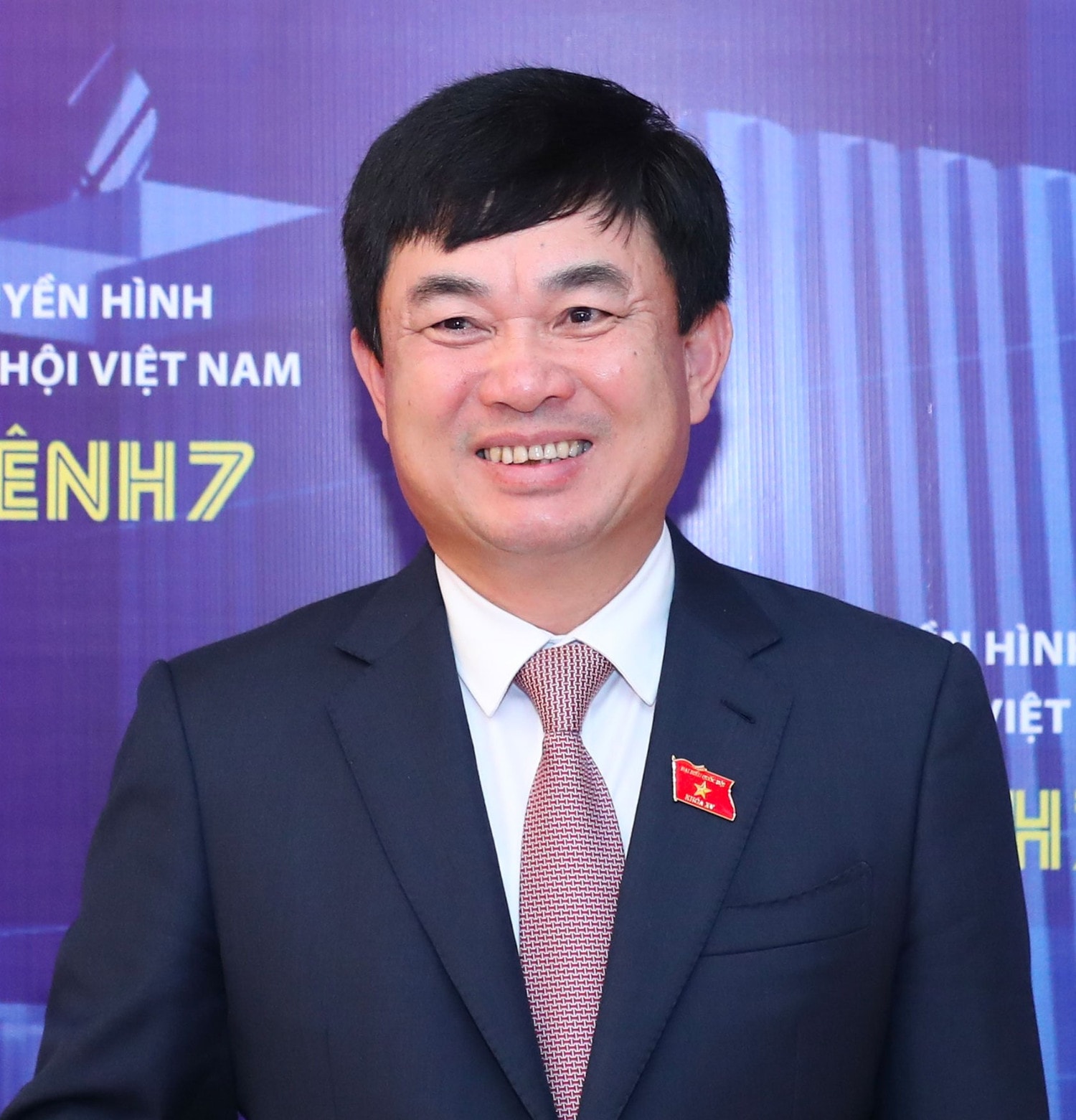 Đóng góp tích cực vào thành công chung -0