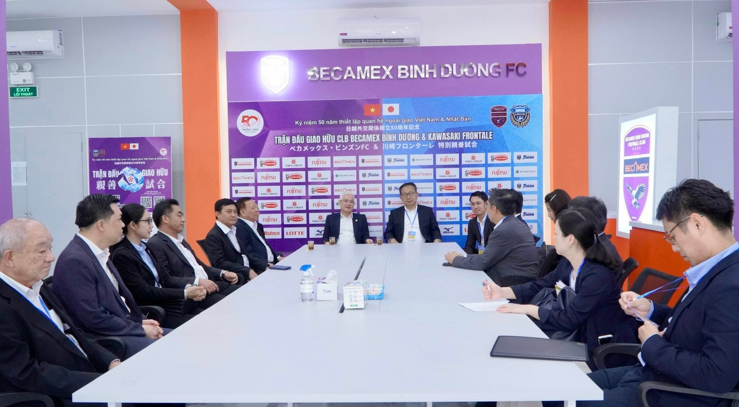 Trận giao hữu bóng đá giữa CLB Becamex Bình Dương và Kawasaki Frontale -0