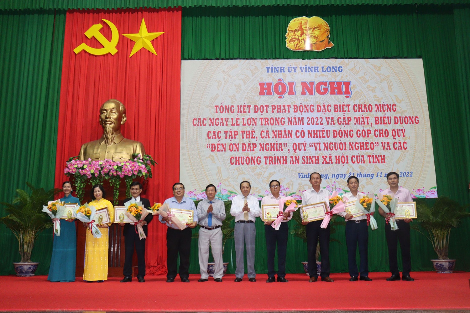Vĩnh Long hoàn thành xóa bỏ nhà tạm cho người nghèo -0