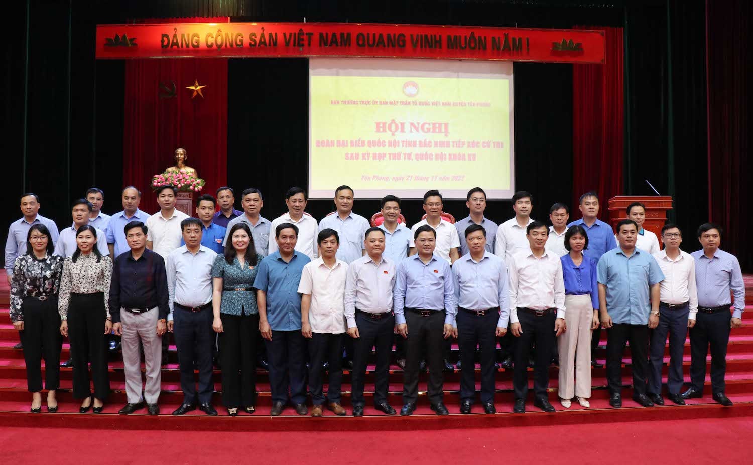 Đoàn Đại biểu Quốc hội tỉnh Bắc Ninh tiếp xúc cử tri huyện Yên Phong -0