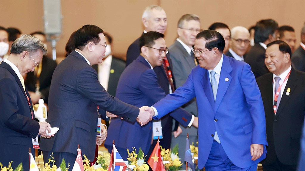 Góp phần thúc đẩy quan hệ “láng giềng tốt đẹp, hữu nghị truyền thống, hợp tác toàn diện, bền vững lâu dài” giữa hai nước ngày càng đi vào chiều sâu, thiết thực và hiệu quả hơn -0