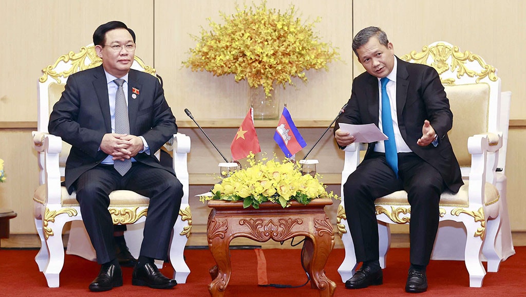 Chủ tịch Quốc hội Vương Đình Huệ thăm chính thức Vương quốc Campuchia và tham dự AIPA-43 -0