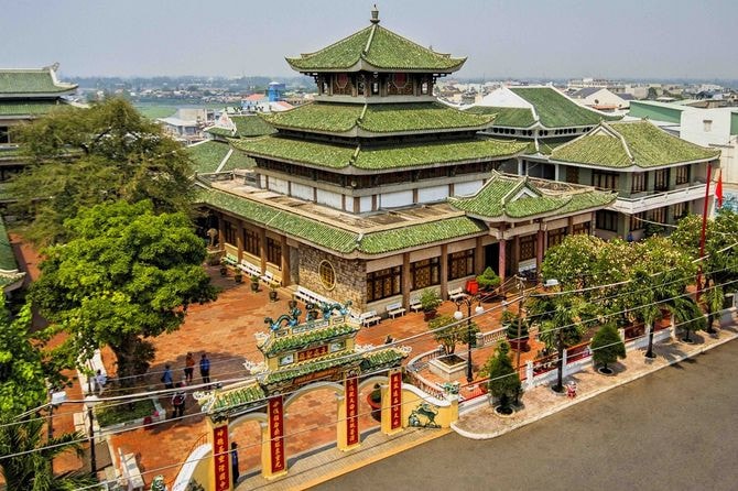 Nhiều di sản mang giá trị lịch sử, văn hóa đặc sắc - Ảnh: lamviennuicam.com