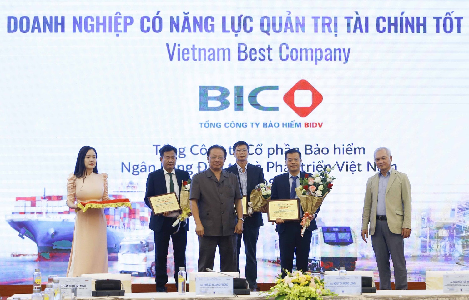 Bảo hiểm BIDV được vinh danh doanh nghiệp niêm yết quản trị tài chính tốt -0