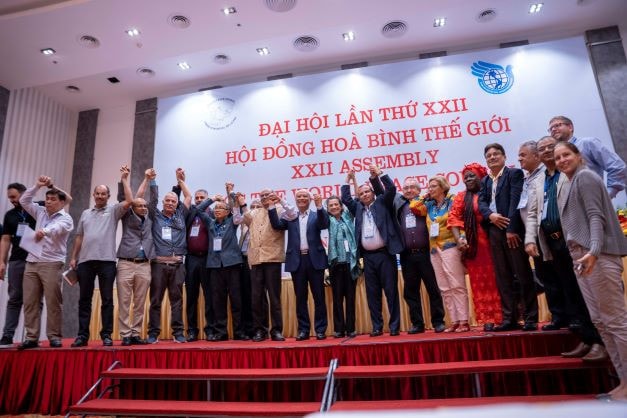 Ra mắt Ban chấp hành mới Hội đồng Hòa bình thế giới -0