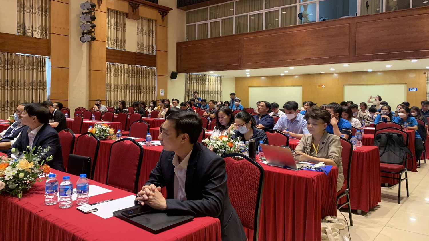 “Giải pháp toàn diện, tăng tốc chuyển đổi số” -0