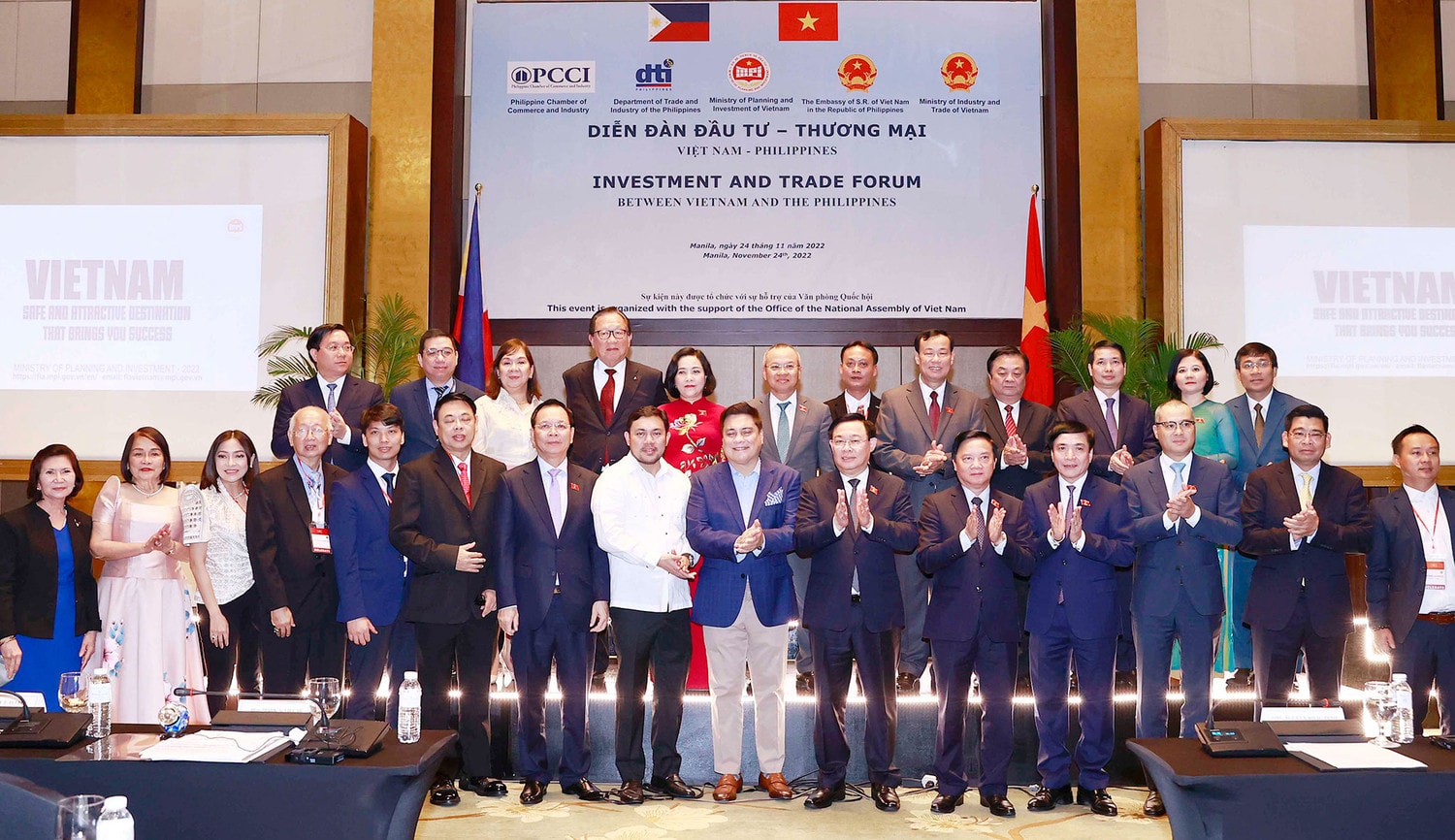 Chủ tịch Quốc hội Vương Đình Huệ thăm chính thức Cộng hòa Philippines