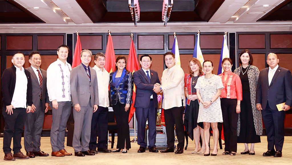 Chủ tịch Quốc hội Vương Đình Huệ thăm chính thức Cộng hòa Philippines